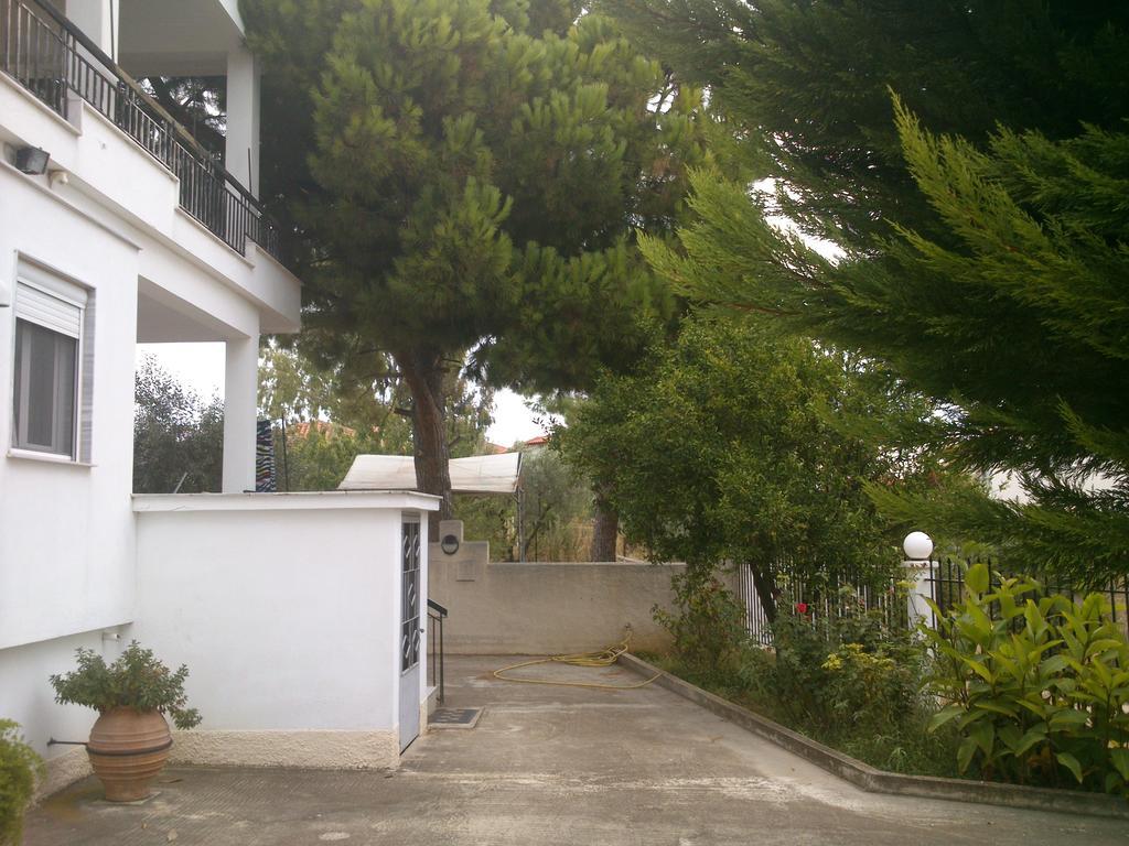 Kalaitzis Apartments Kalyves Polygyrou Екстериор снимка
